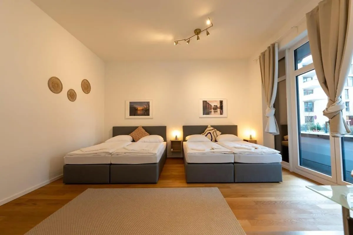Grosszuegige Wohnung In Der Naehe Vom Quartierpark ハンブルク アパート